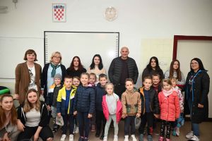 Dječji vrtić Vinica posjetio „Dan otvorenih vrata Srednje škole Arboretum Opeka“